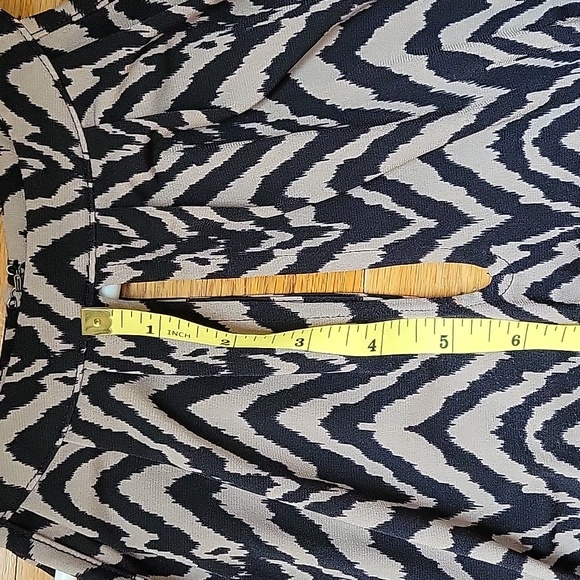 Banana Republic Dress - Picture 9 of 13